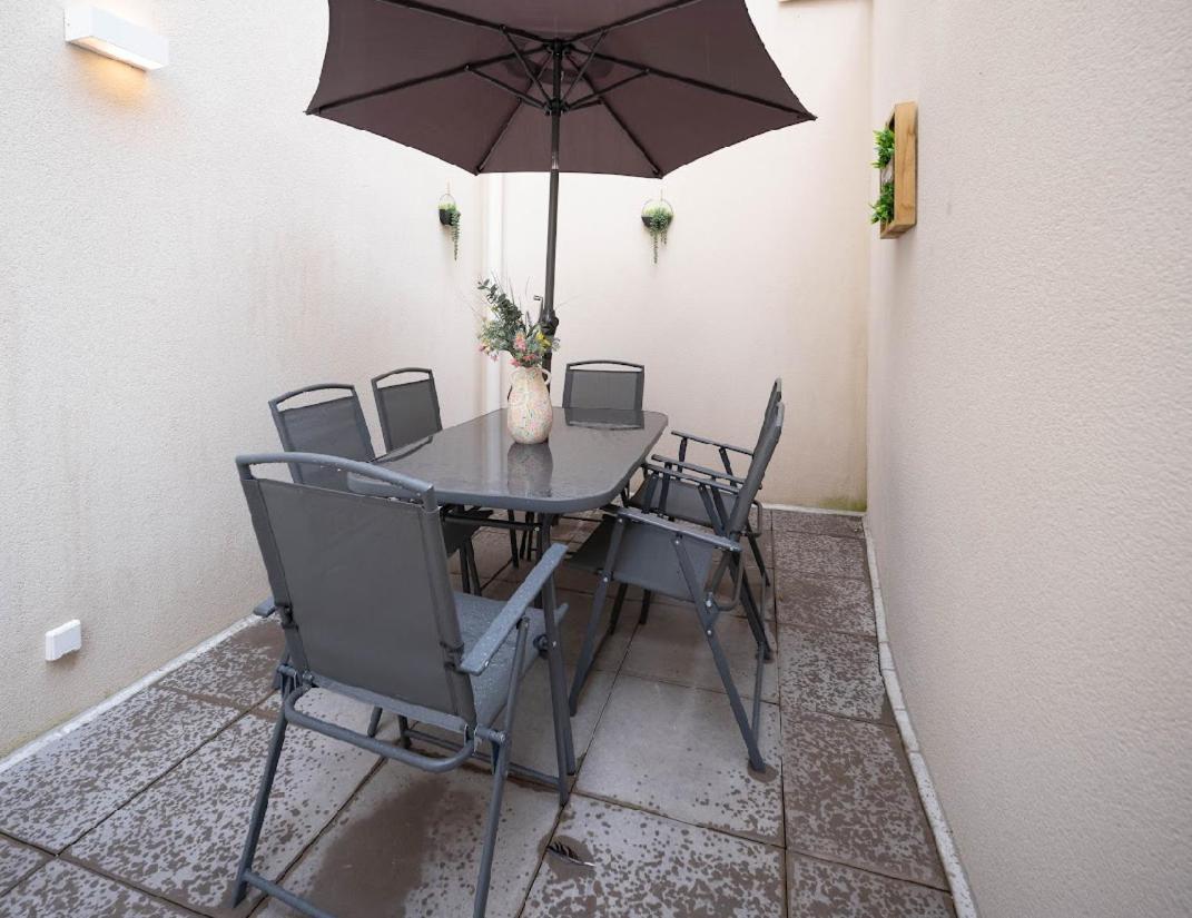 Sejour Unique A Pierrefitte Apartment Exterior photo